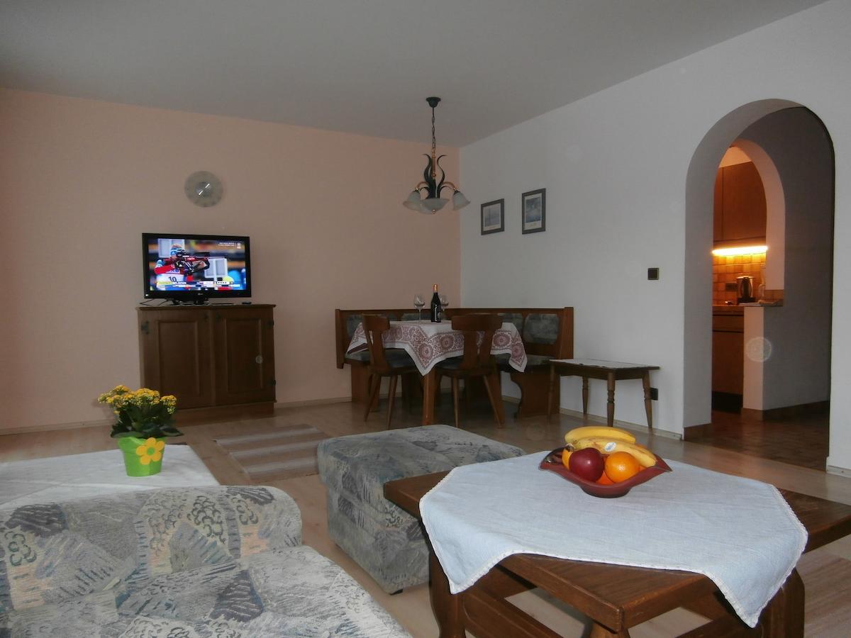 Haus Sonja Apartment เซเฟลด์ อิน ทิโรล ภายนอก รูปภาพ