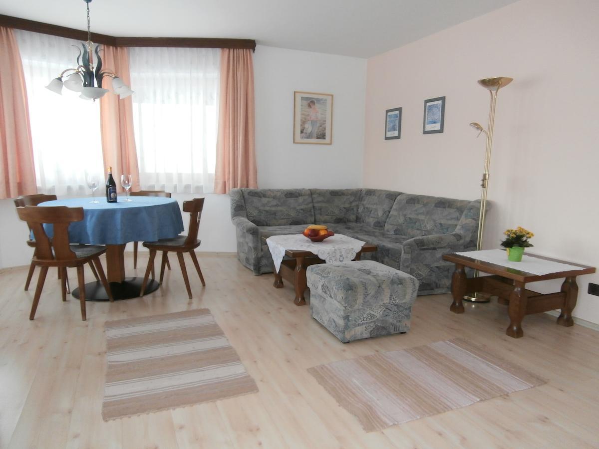 Haus Sonja Apartment เซเฟลด์ อิน ทิโรล ภายนอก รูปภาพ